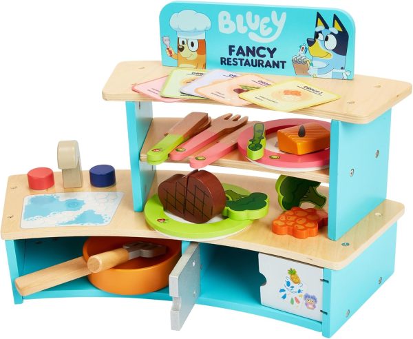 Bluey – Picnic Basket Set – 30 Piece Wooden Roleplay Toy with Carry Case, Cutlery & Pretend Food Accessories for Kids – FSC-Certified Material – Fun Imaginative Kit for 3 Years and Up - Image 30